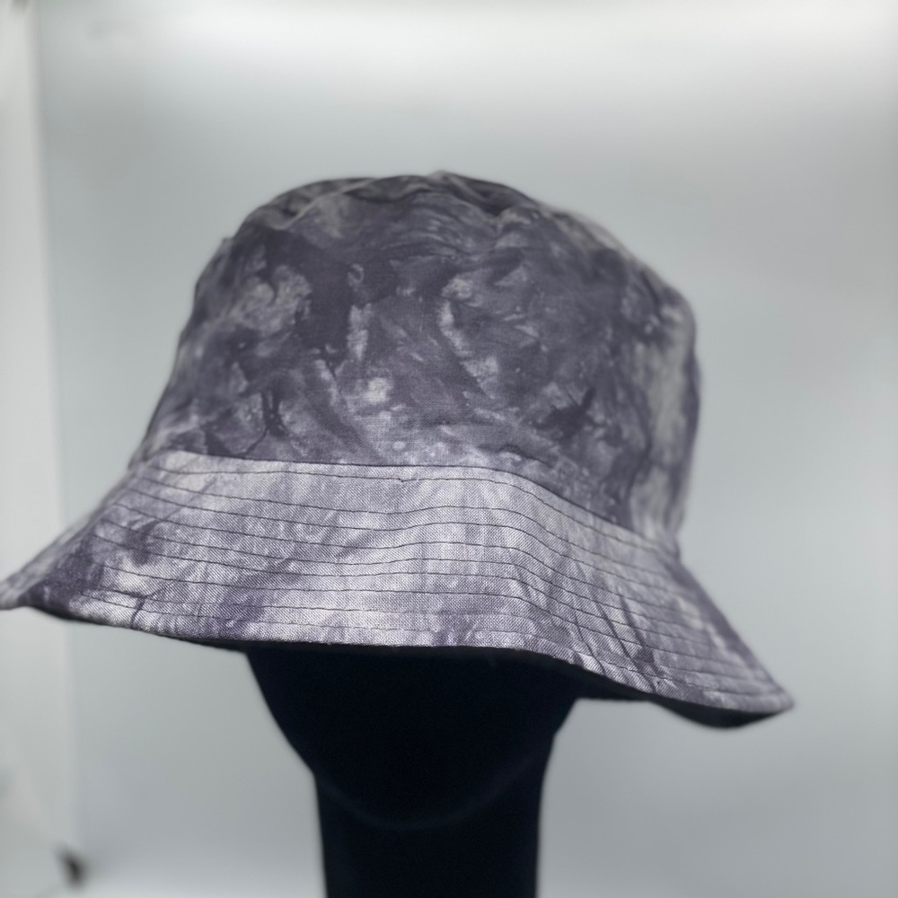 Bucket hat tie dye